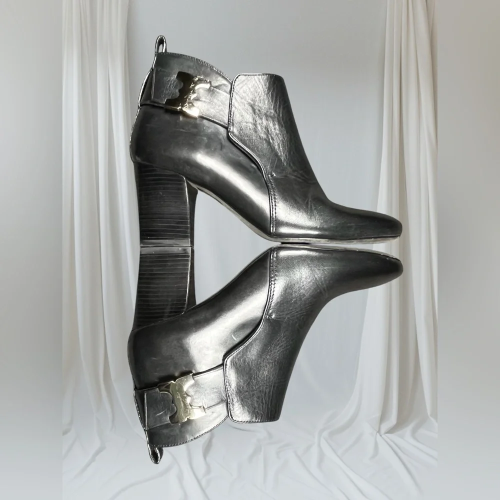 Tory Burch | Black Ankle Booties